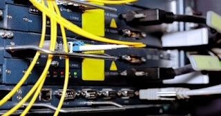 Заказать монтаж сетей в Кисловодске. Обслуживание ПК, ремонт от 312 руб